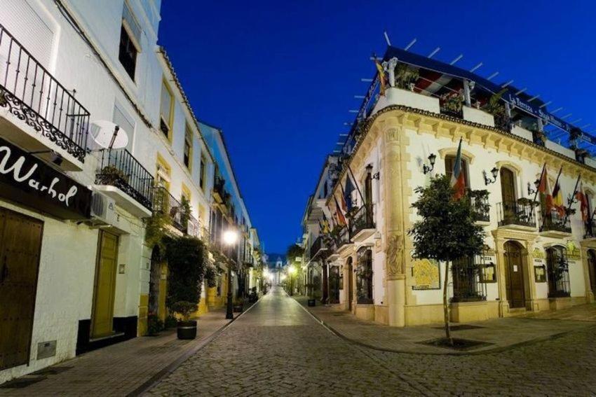 La Pimentera Central Apartments 4 - Centro Historico Марбелья Екстер'єр фото